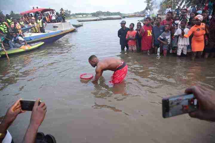 Experience the Asafotufiam Festival, a Cultural Treasure of Ghana and the Ada People The Ada people at the riverside, performing the traditional ritual