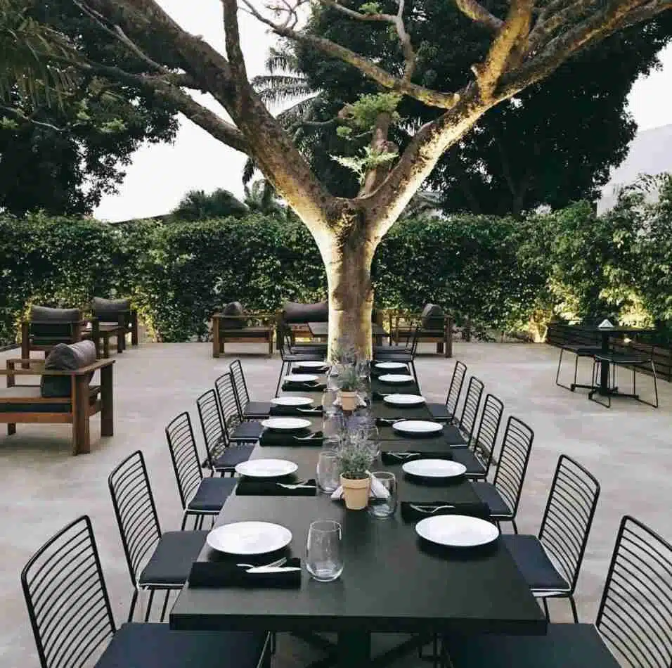 Bistro 22 outdoor